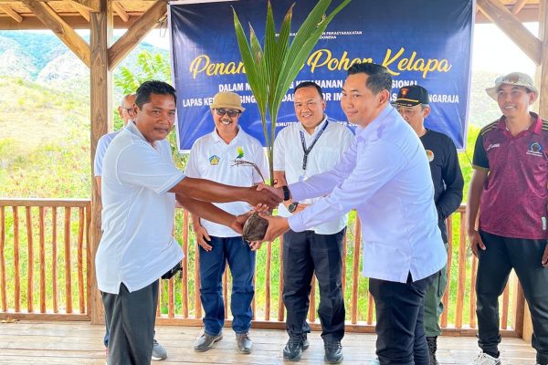 PENANAMAN